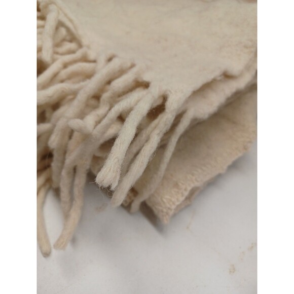 Vtg Alpaca Wool Llama Embroidered Poncho Cape Fringe Cloak O/S 55"x77" - Picture 12 of 13